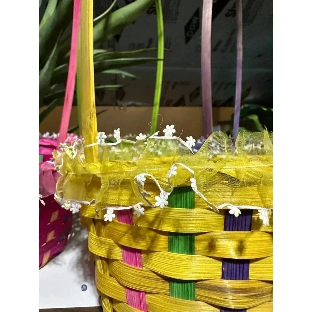Lot of 6 Woven Easter Baskets